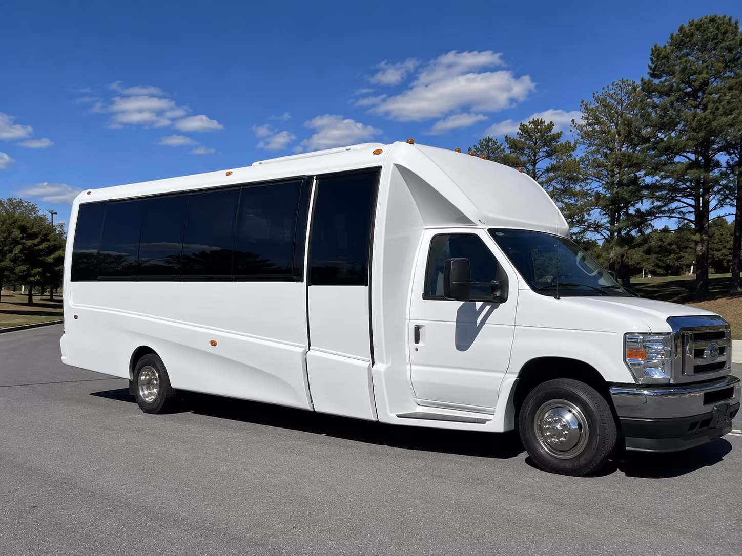 berks county wine trail party bus rental