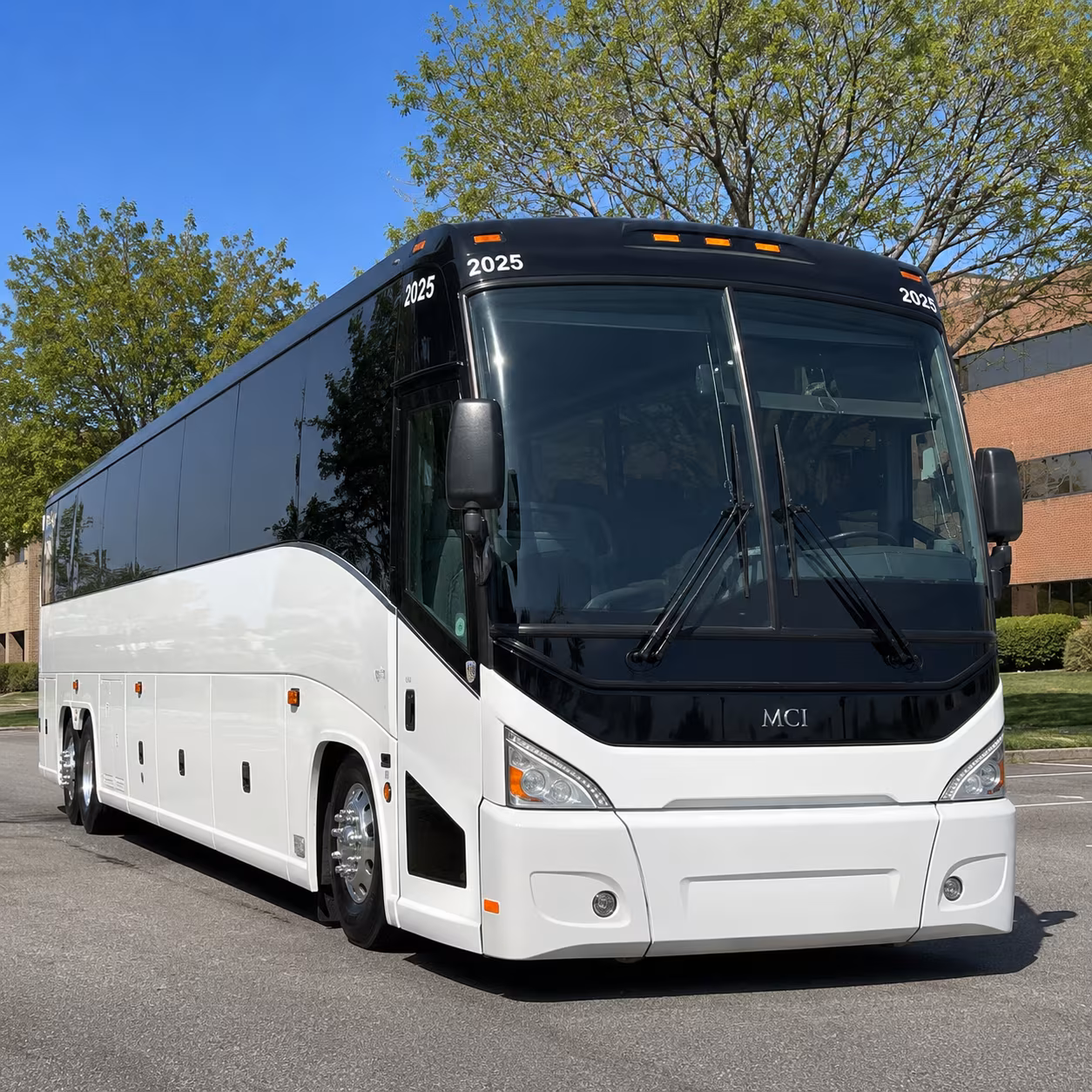 charter bus rentals to hersheypark giant center and the hershey area