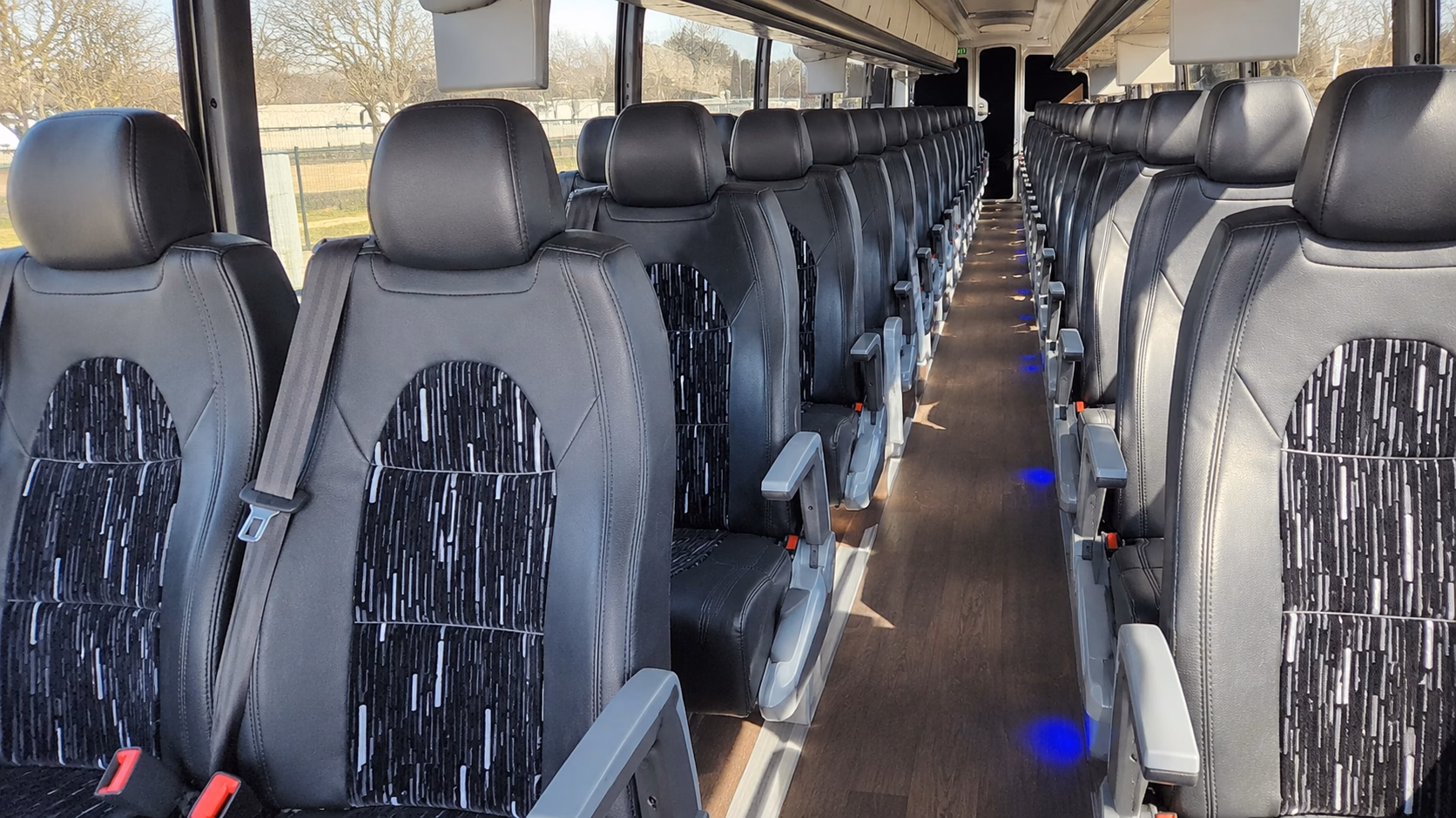 why reading corporate groups use charter buses for airport runs