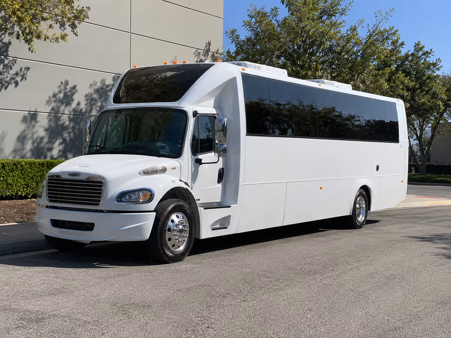 wilmington bus rentals