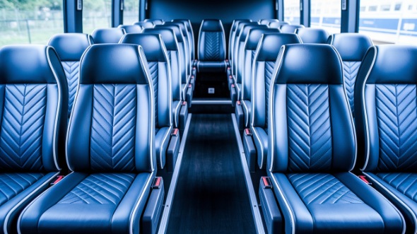 35 passenger minibus rental harrisburg